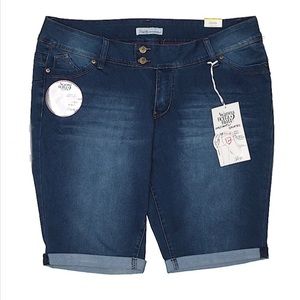 NWT Bermuda Jean Shorts